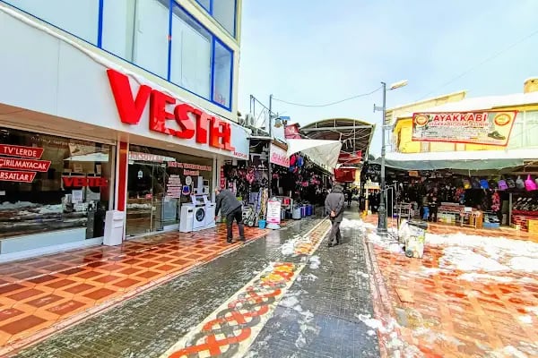 Ayakkabıcılar Çarşısı - Resim 4