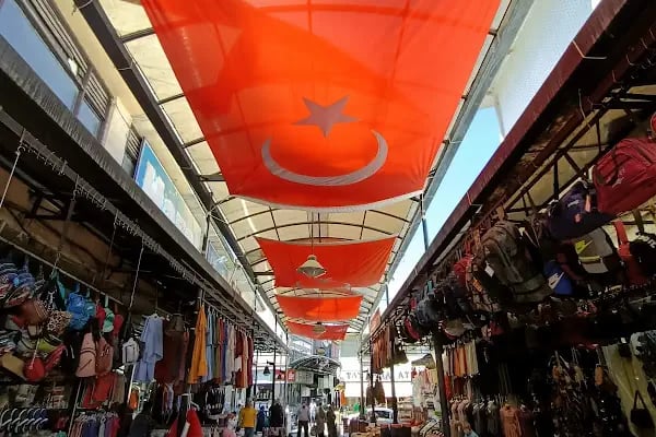 Ayakkabıcılar Çarşısı - Resim 2
