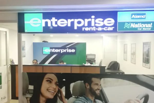 Enterprise Rent-A-Car - İstanbul Güneşli Park AVM Araç Kiralama - Resim 2
