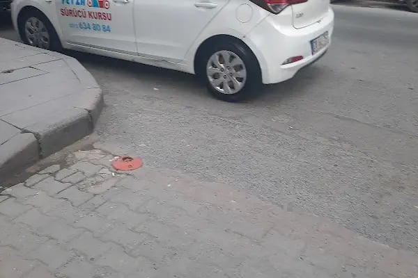 Feyza Sürücü Kursu - Resim 4