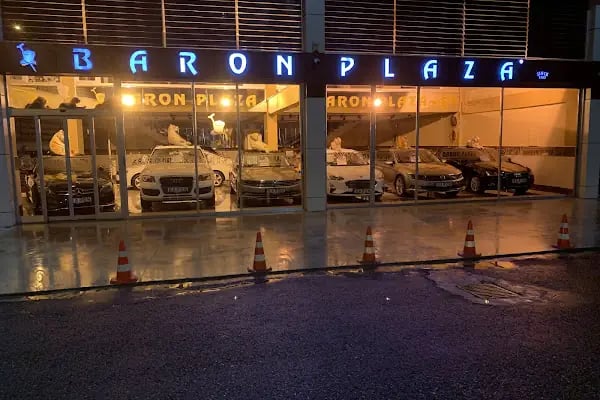 Baron Plaza - Resim 6
