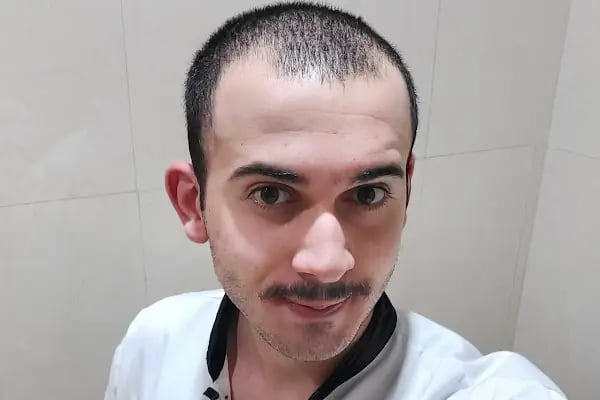 Haircenter Saç Ekim Merkezi - Resim 6