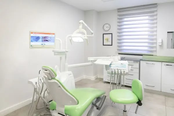 Özel Kapaklı Ağız ve Diş Sağlığı Polikliniği - Resim 14
