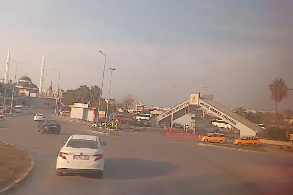 Adana Şehirler Arası Otobüs Terminali - Resim 7