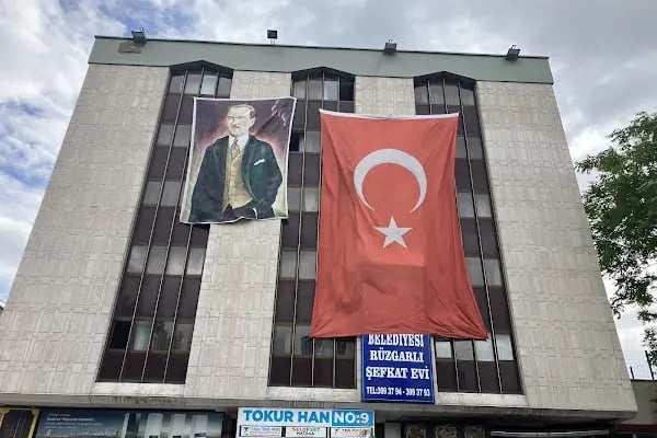 Ankara Büyükşehir Bld.rüzgarlı Şefkat Evi - Resim 2