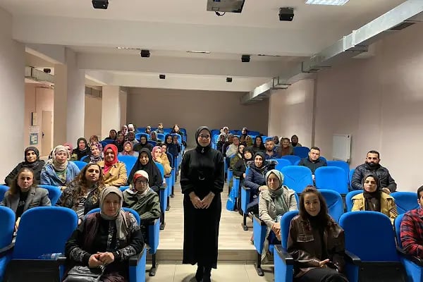 Psikolog Sümeyra Nur Yıldız - Resim 12