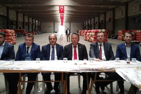 Manisa Belediyesi Toptan Sebze Ve Meyve Hali - Resim 4
