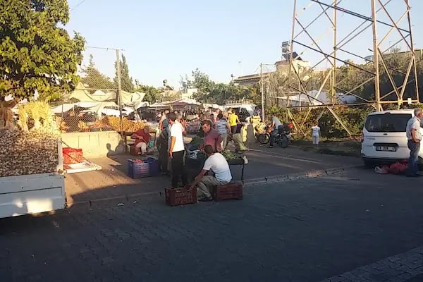 Belediye Evleri Semt Pazarı - Resim 5
