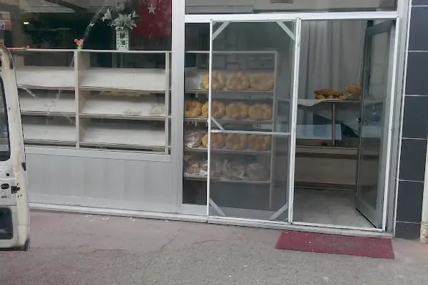 Oz Trabzon Ekmek Firini - Resim 1