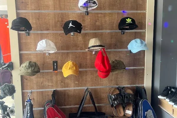 Gümrük Outlet Gümrük Malları Satış Mağazası - Resim 16