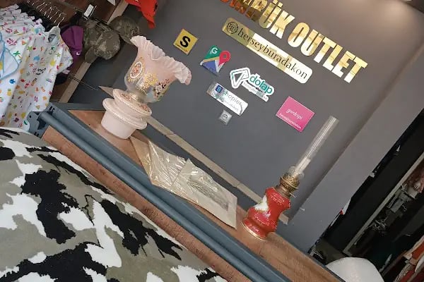 Gümrük Outlet Gümrük Malları Satış Mağazası - Resim 19