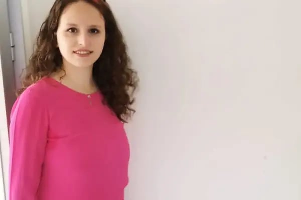 Uzm. Dr. Nazike Yıldız, Çocuk ve Ergen Psikiyatrisi - Resim 2