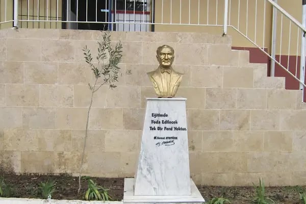 Beydağ Mesleki Eğitim Merkezi - Resim 2