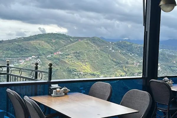 Lazut Restaurant &amp; Doğal Serpme Kahvaltı - Resim 14