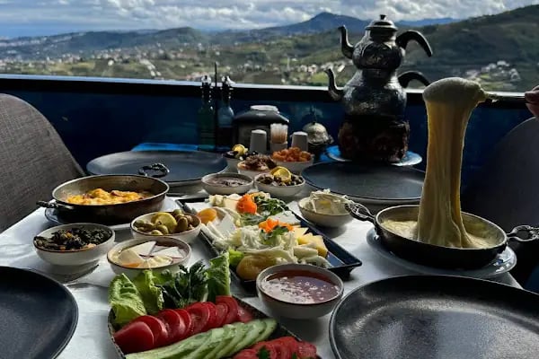 Lazut Restaurant &amp; Doğal Serpme Kahvaltı - Resim 20