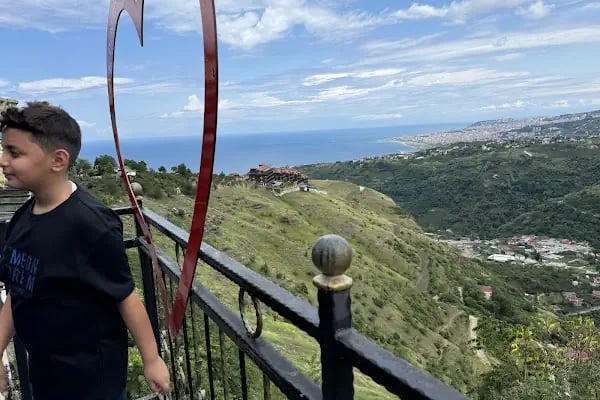 Lazut Restaurant &amp; Doğal Serpme Kahvaltı - Resim 15