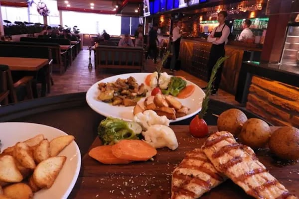 myROC Cafe &amp; Restorant - Resim 11