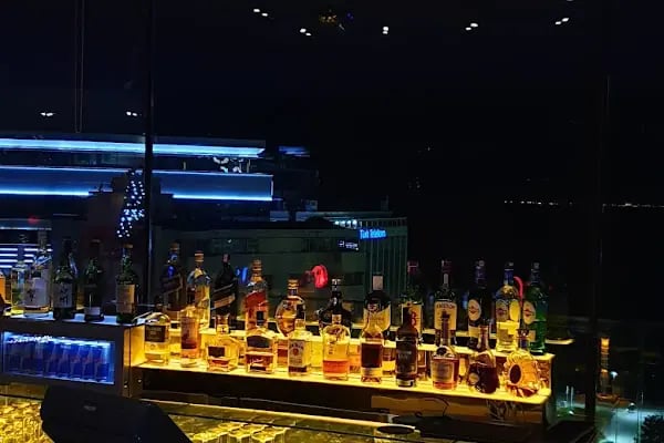 Sky Bar - Resim 18