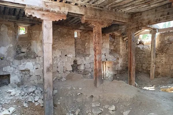 Surp Toros Ermeni Kilisesi - Resim 14