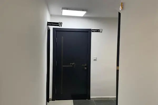 Viya Dent Plus Ağız ve Diş Sağlığı Polikliniği - Resim 3