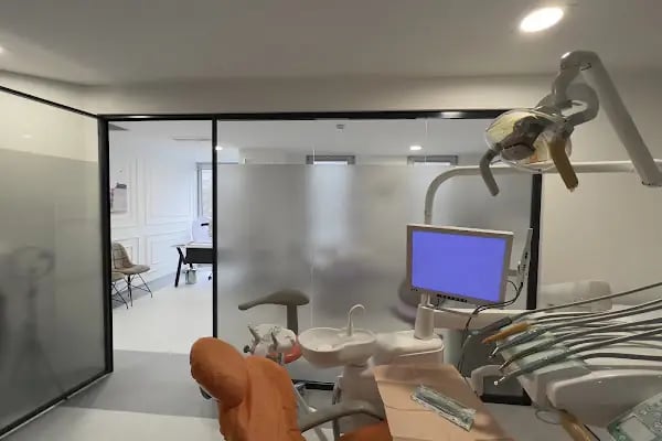 Berkay Tulpar Clinic | Saç Ekimi ve Estetik Kliniği | Hair Transplant Turkey Istanbul | Aesthetic Clinic | Berkay Tulpar - Resim 12