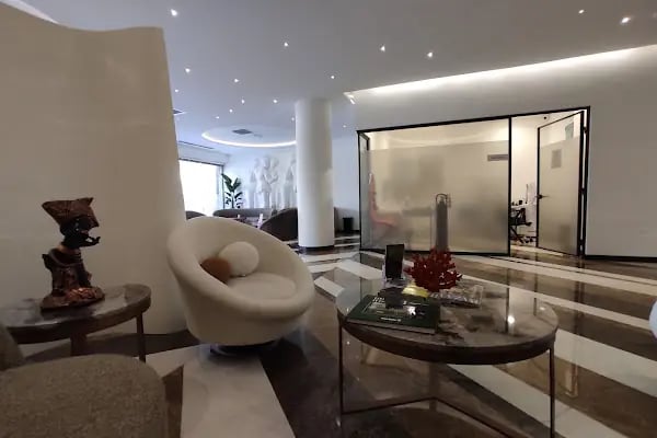 Berkay Tulpar Clinic | Saç Ekimi ve Estetik Kliniği | Hair Transplant Turkey Istanbul | Aesthetic Clinic | Berkay Tulpar - Resim 19