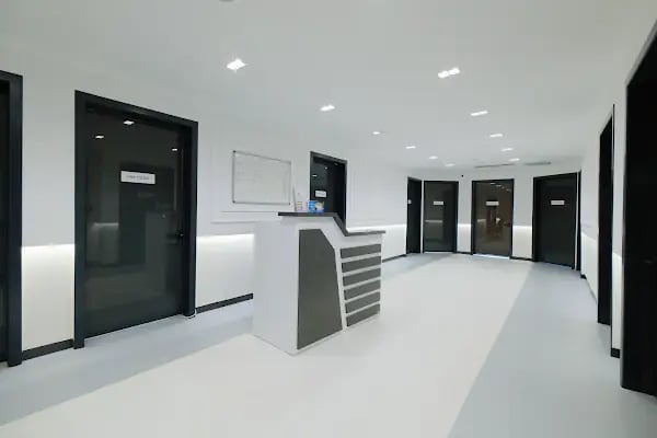 Berkay Tulpar Clinic | Saç Ekimi ve Estetik Kliniği | Hair Transplant Turkey Istanbul | Aesthetic Clinic | Berkay Tulpar - Resim 14