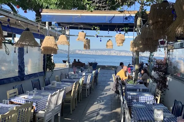 Heybeliada Barbayani Balık Fish Restaurant - Resim 1