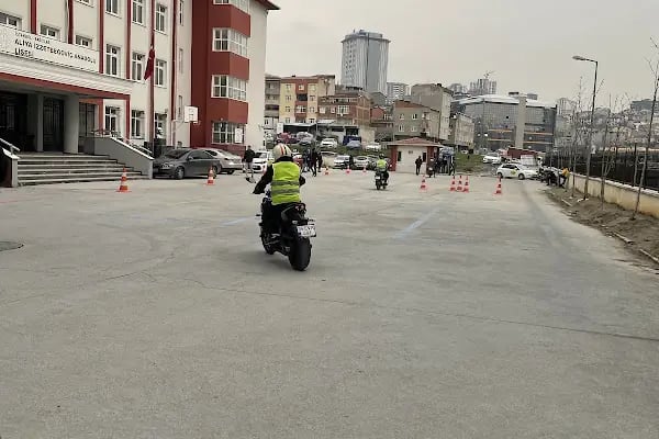 Bağcılar Güneştepe Sürücü Kursu - Resim 12