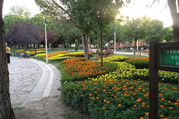 Adalet Parkı - Resim 5