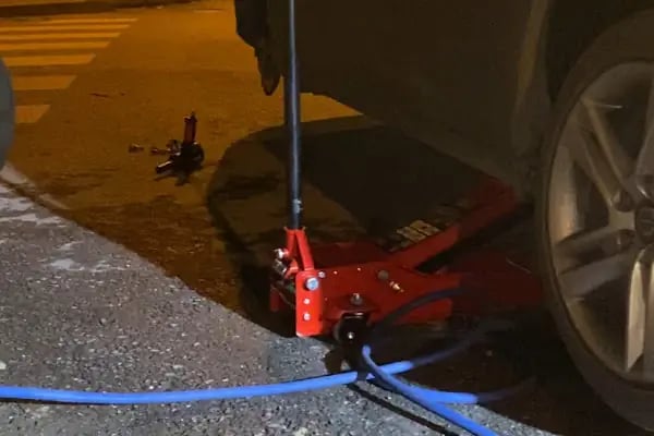 Lastik Yol Yardım lastik tamircisi - Resim 13