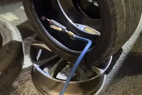Lastik Yol Yardım lastik tamircisi - Resim 8