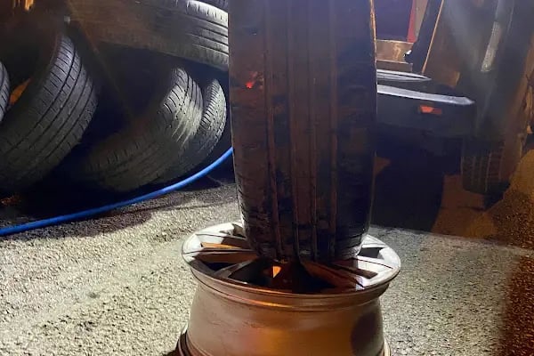 Lastik Yol Yardım lastik tamircisi - Resim 10