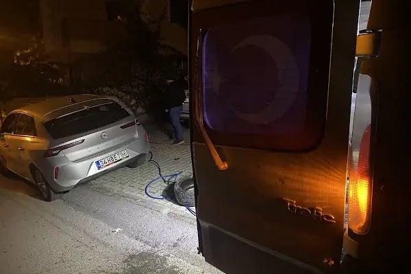 Lastik Yol Yardım lastik tamircisi - Resim 18