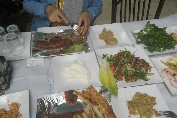 ÖZ ADANA LOKANTASI - Resim 15