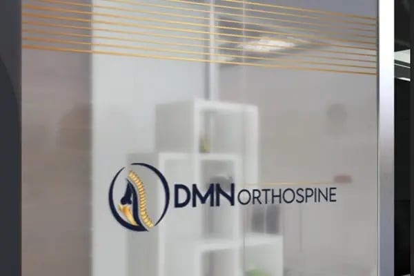 Op. Dr. Muhammed Duman جراحة العظام والمفاصل و العمود الفقري في اسطنبول- تطويل القامة في تركيا - Resim 4