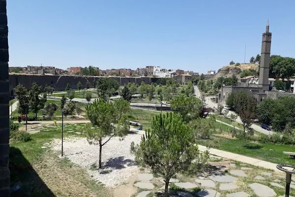 Bağlar Belediyesi Nevruz Parkı - Resim 14