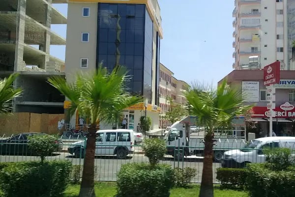 Akdeniz Anadolu Lisesi - Resim 2