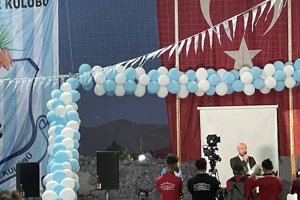 Afşin Sefer Sportif açık ve Kapalı Halı Saha - Resim 9