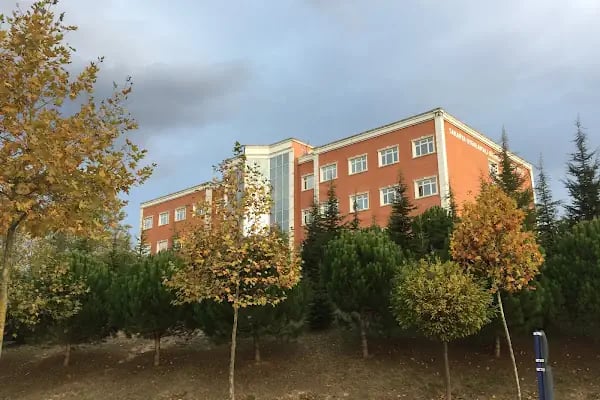 Sakarya Uygulamalı Bilimler Üniversitesi Rektörlük Binası T2 Blok - Resim 18