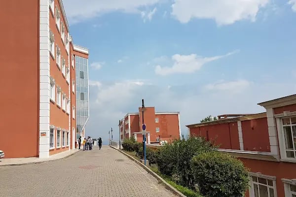 Sakarya Uygulamalı Bilimler Üniversitesi Rektörlük Binası T2 Blok - Resim 5