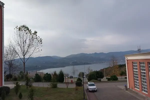 Sakarya Uygulamalı Bilimler Üniversitesi Rektörlük Binası T2 Blok - Resim 10