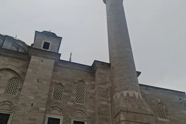 İstanbul Bilgi Üniversitesi - Resim 15