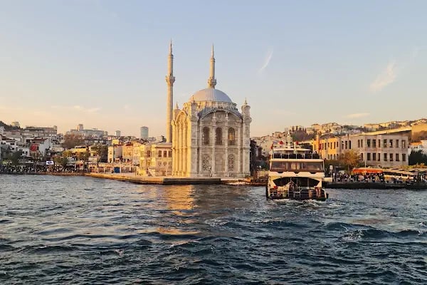 İstanbul Bilgi Üniversitesi - Resim 17