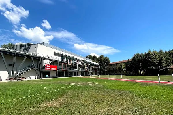 İstanbul Bilgi Üniversitesi - Resim 10