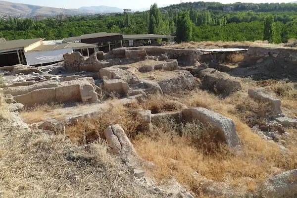 ARSLANTEPE ÖREN YERİ AÇIK HAVA MÜZESİ - Resim 20