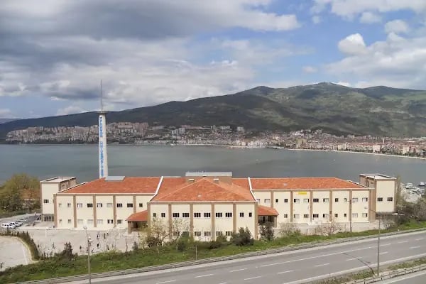 Gemlik Atatepe Ticaret Mesleki ve Teknik anadolu Lisesi - Resim 2