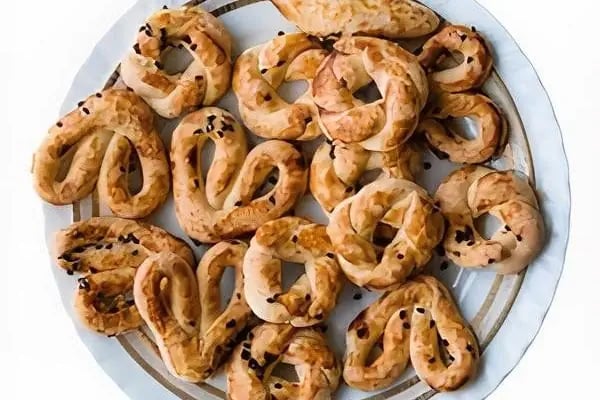Karaca Pastanesi - Adana Pasta - Resimli Pasta - Resim 20