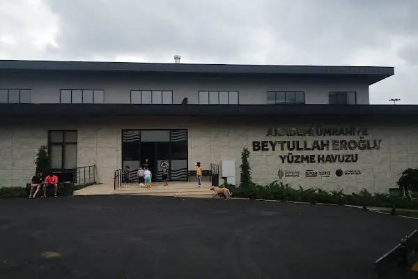 Akademi Ümraniye Beytullah Eroğlu Yüzme Havuzu - Resim 2