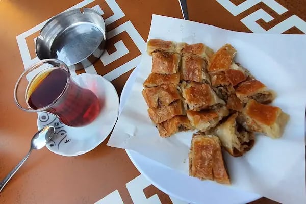 Eylül Börek - Resim 4